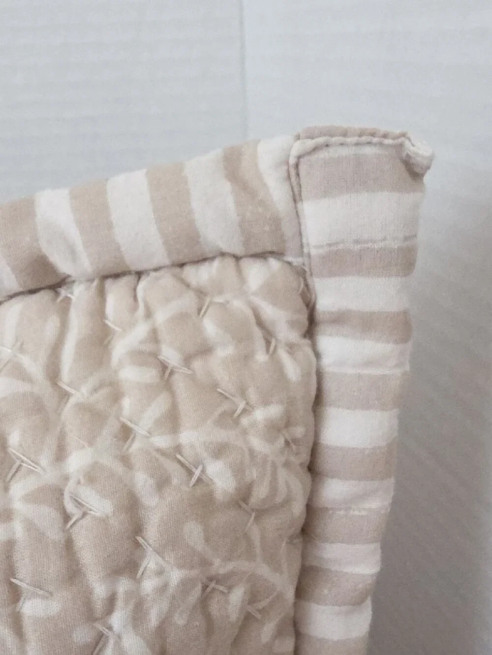 Garnet Hill Cream Tan Quilted Leaf-Embossed Cotton Strip Edge Accent Pillowcover